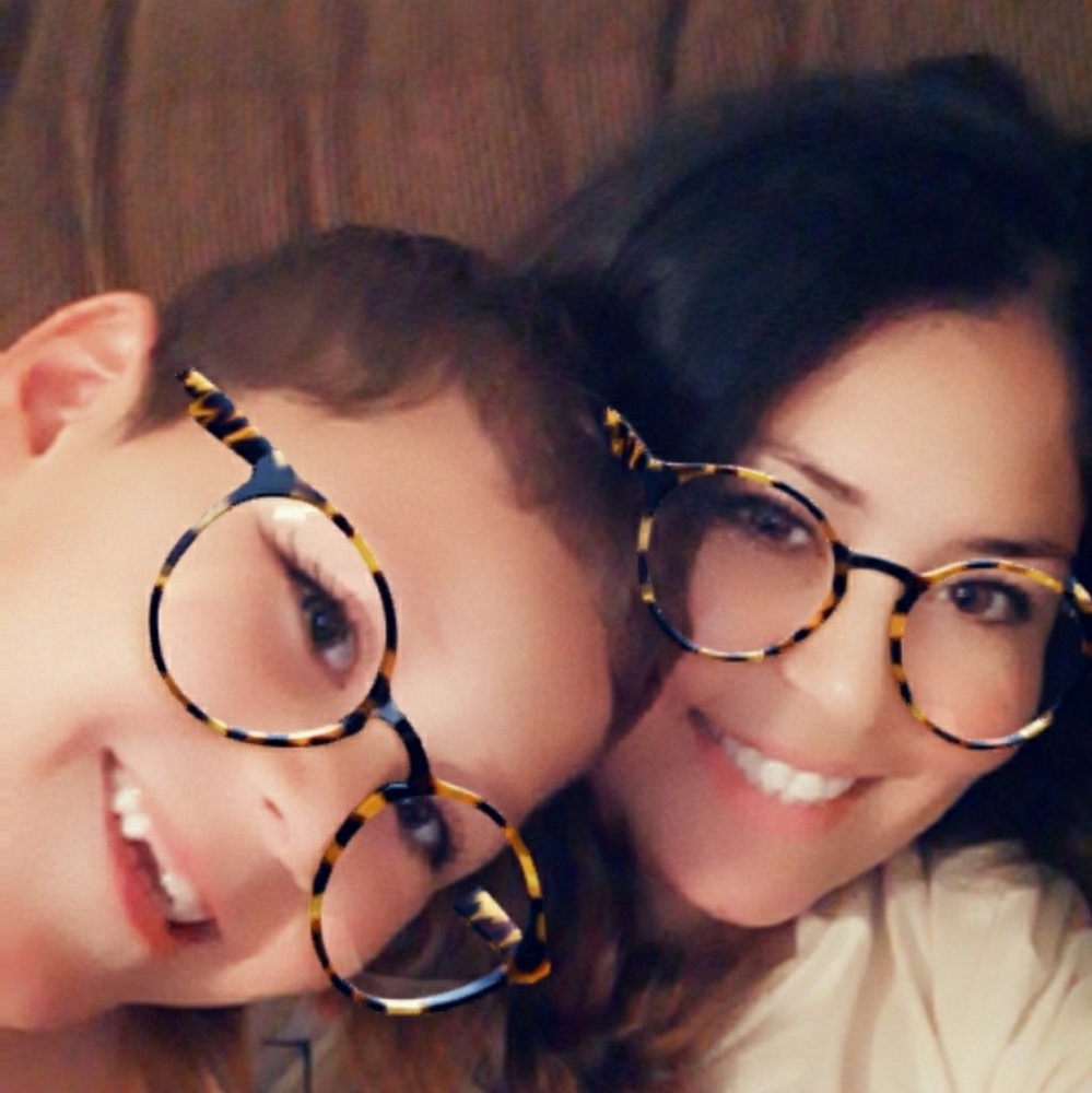 Meet your Posher, Josefa